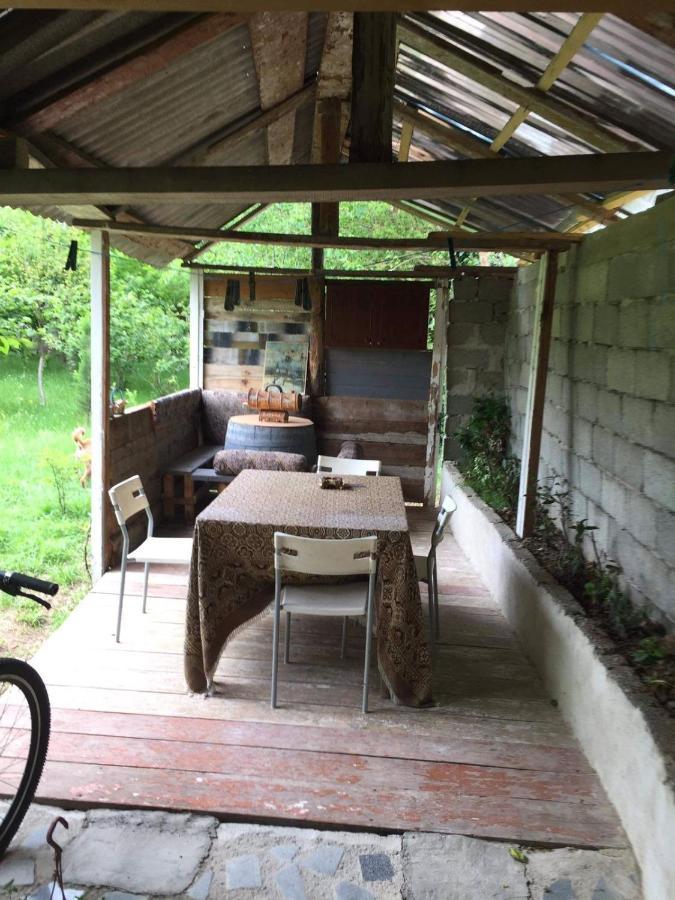 Mera Hostel Partskhanaqanevi Екстериор снимка